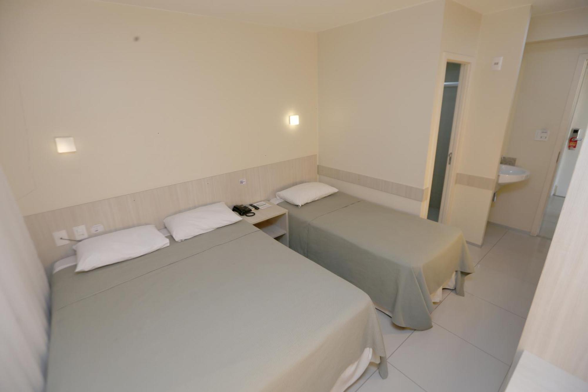 Stay Inn Hotel インペラトリズ エクステリア 写真